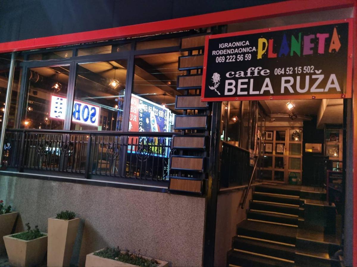 Hotel Bela Ruza Belgrad Zewnętrze zdjęcie